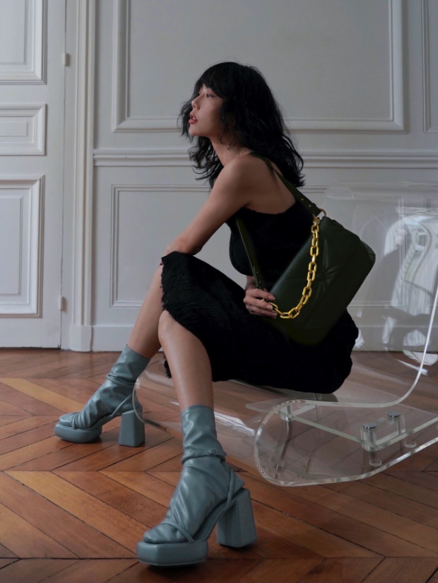 - CHARLES & KEITH
