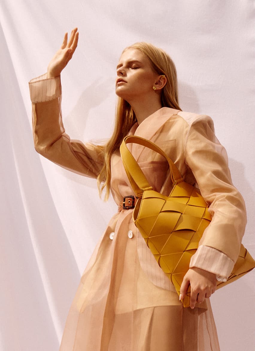 CK Muse Golden Hour