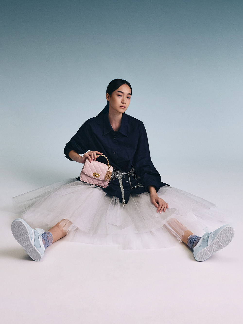 Gift Set: Cressida Quilted Top Handle Bag With Bag Charms in Cotton Candy Pink - CHARLES & KEITH