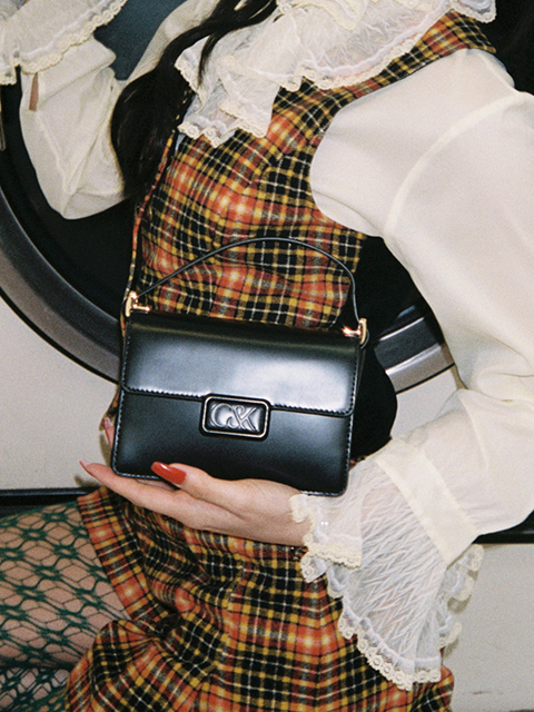  - - CHARLES & KEITH