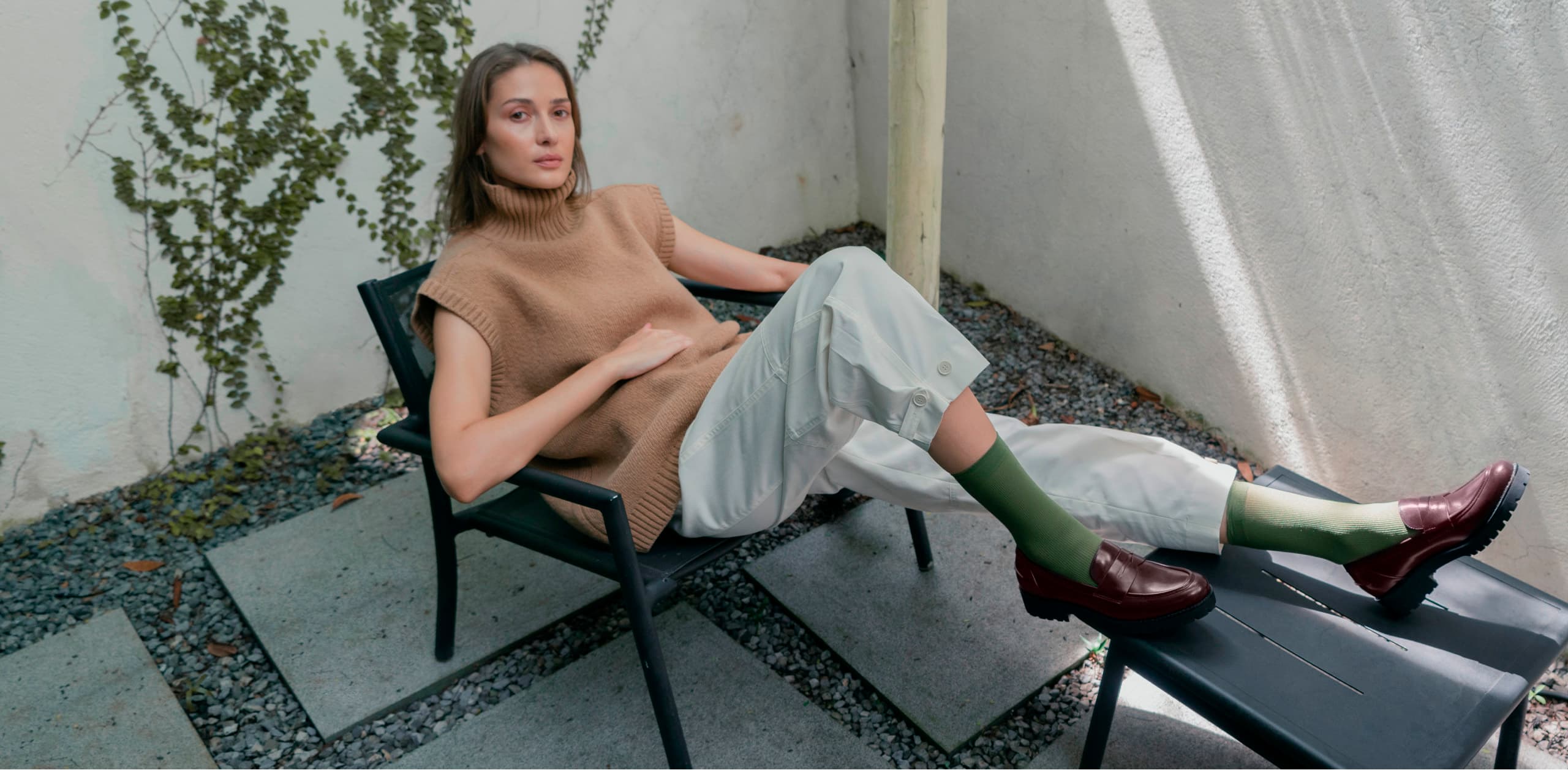 Women’s platform penny loafers in burgundy – CHARLES & KEITH