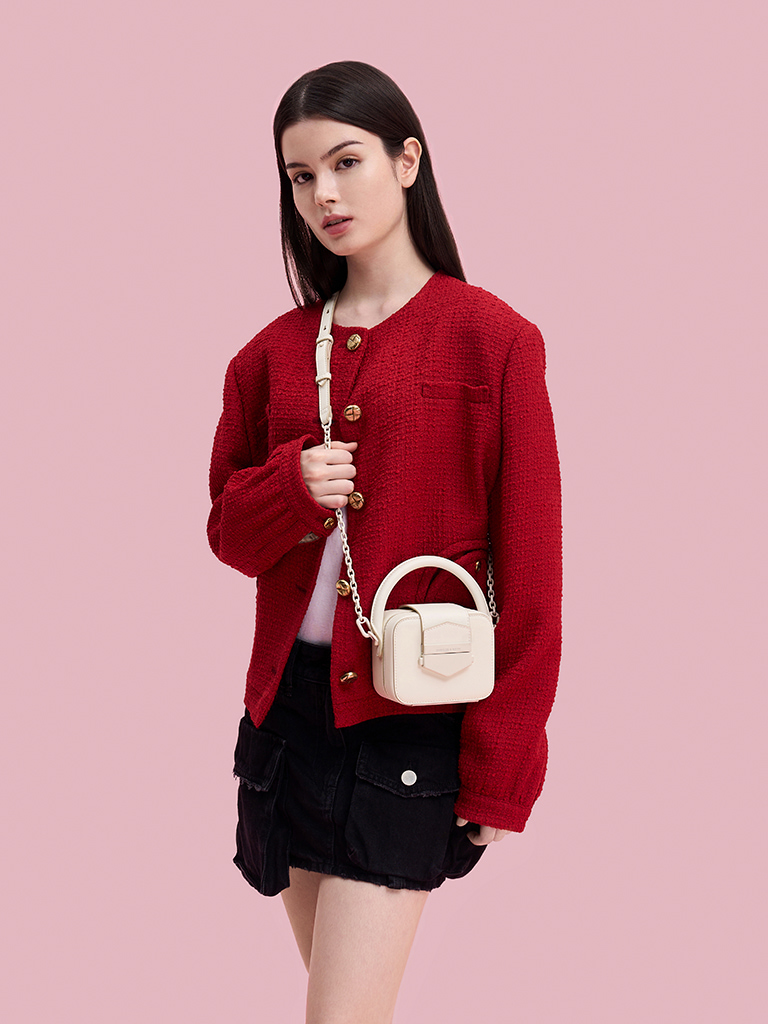  - CHARLES & KEITH