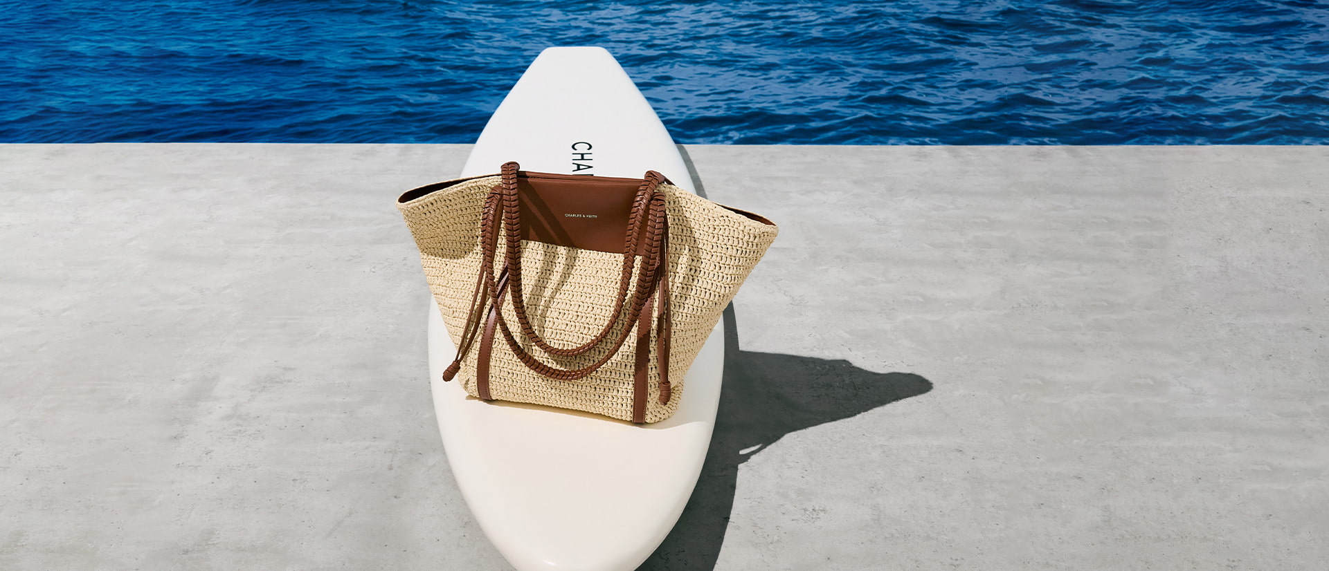 Women’s Shalia raffia tote bag - CHARLES & KEITH