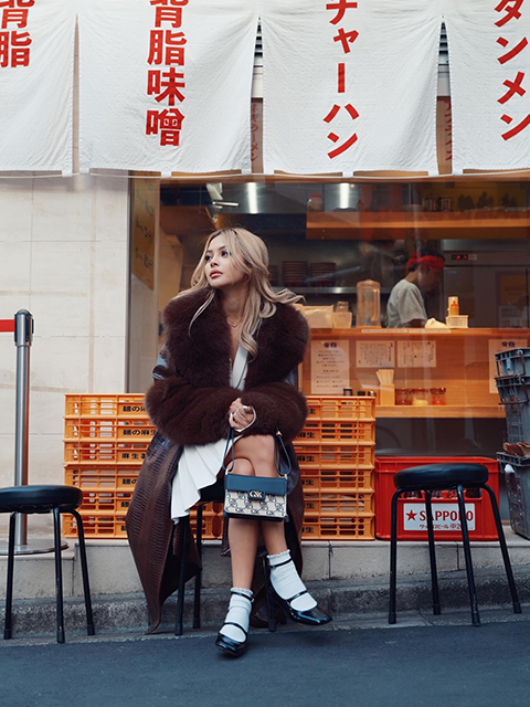  - - CHARLES & KEITH