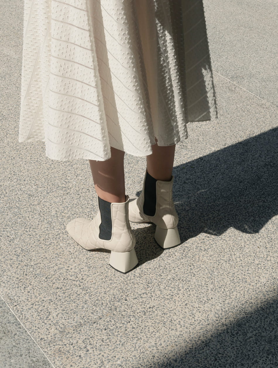 Women’s quilted leather Chelsea boots (back view) – CHARLES & KEITH