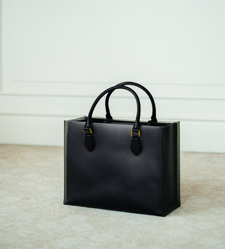 Women’s woven double top handle bag in black - CHARLES & KEITH