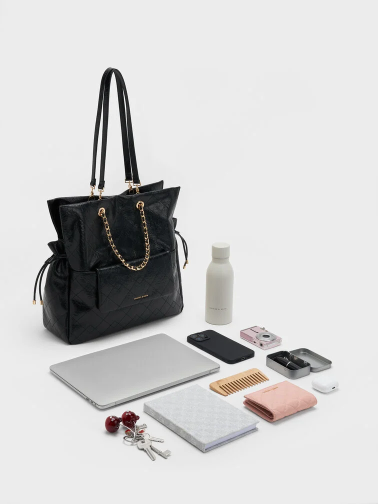 The Duo backpack can also be carried as a tote bag and will fit everything a uni student typically carries.