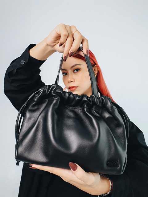  - - CHARLES & KEITH