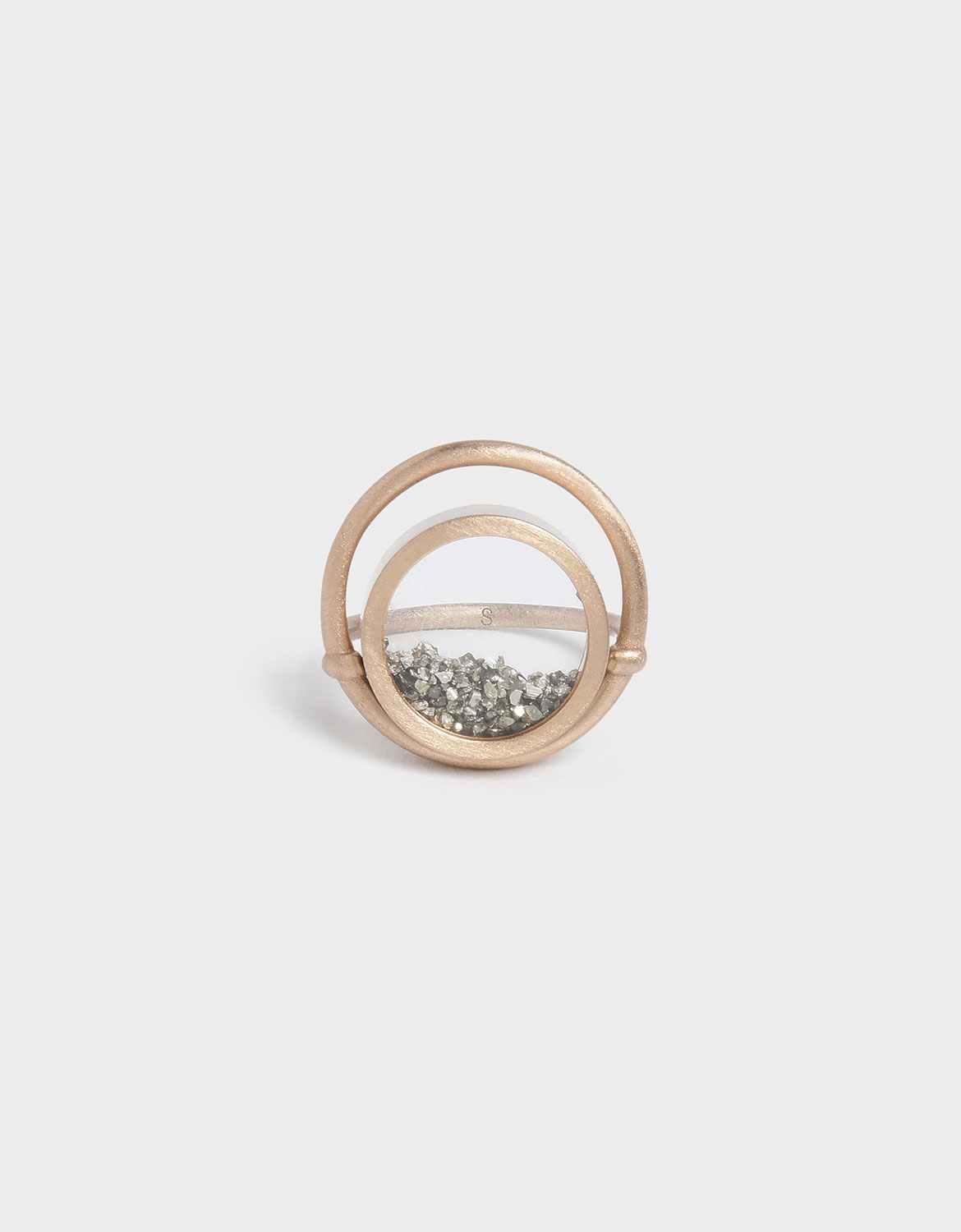 

Silver Sparkling Sandstone Floating Locket Ring, Gold