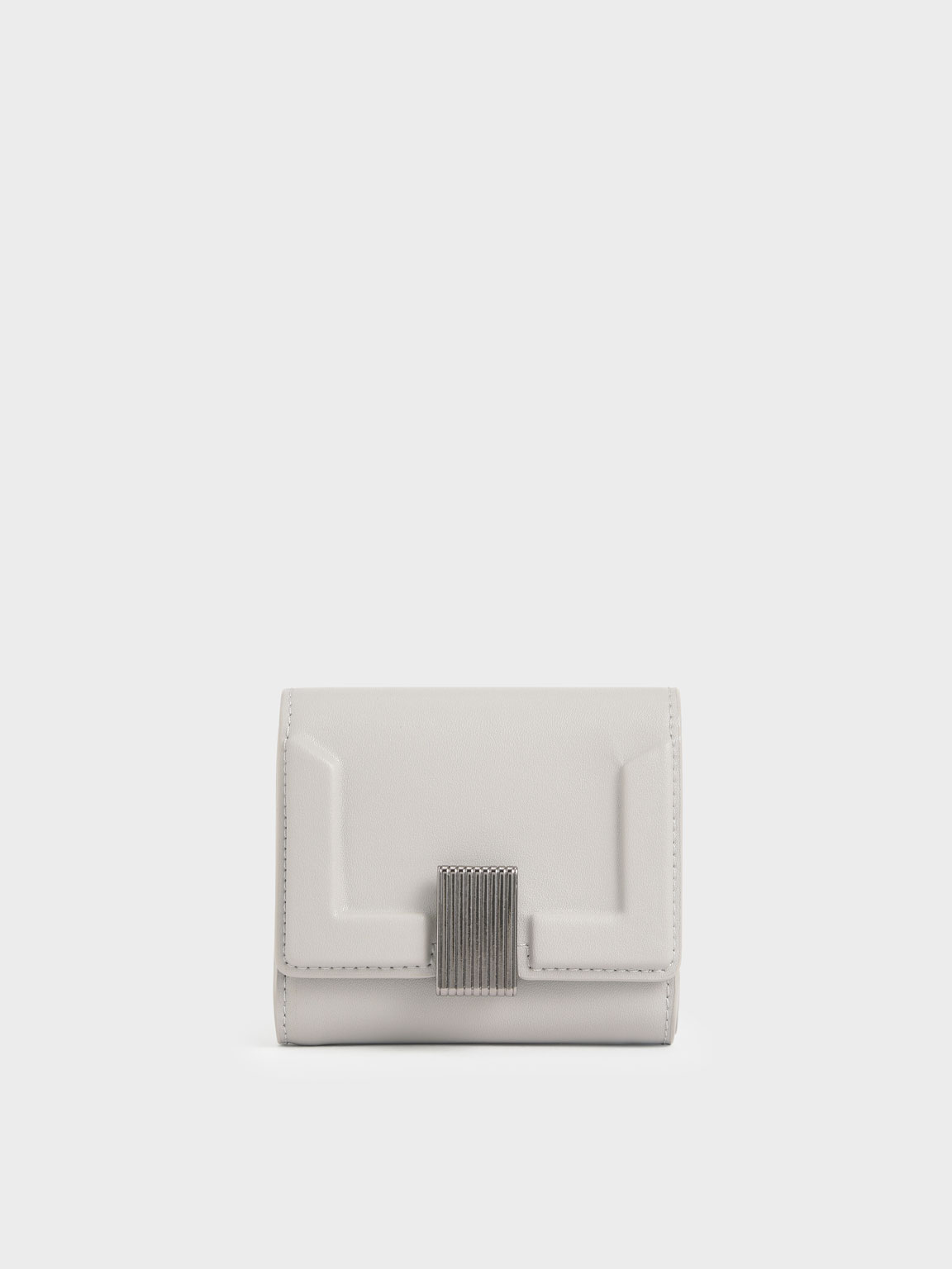 

Metallic Turn-Lock Short Wallet, Light grey