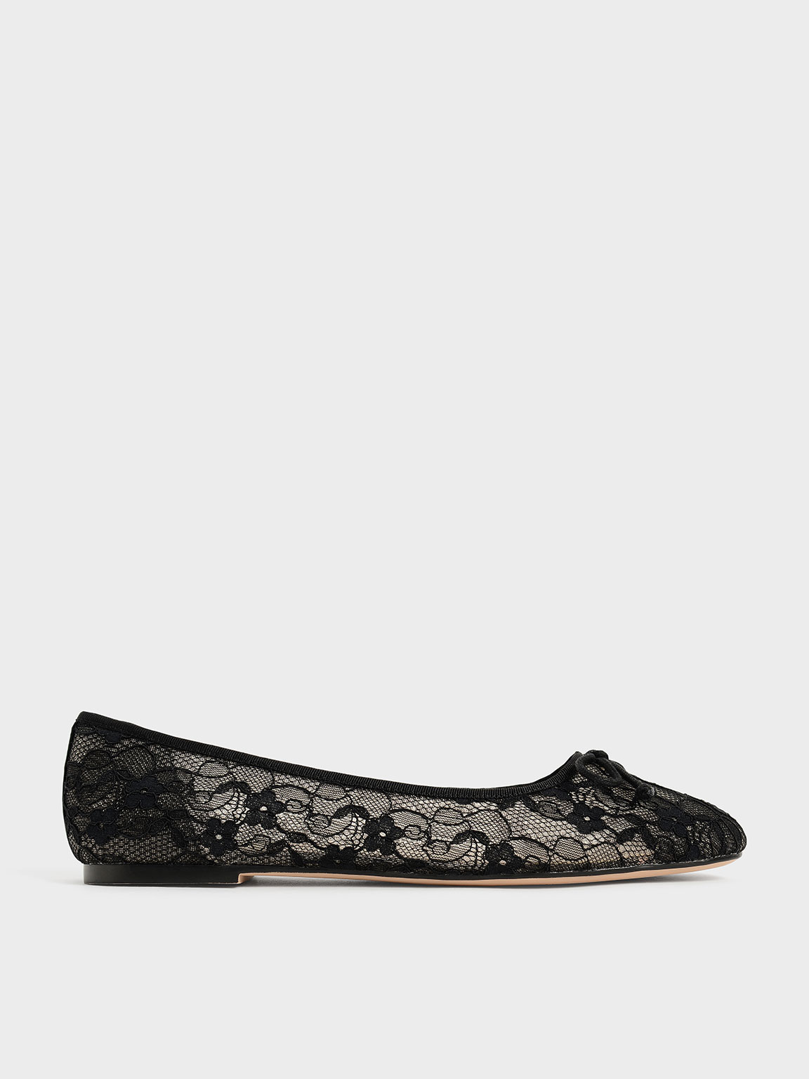 

Bow-Tie Lace Ballerina Flats, Black
