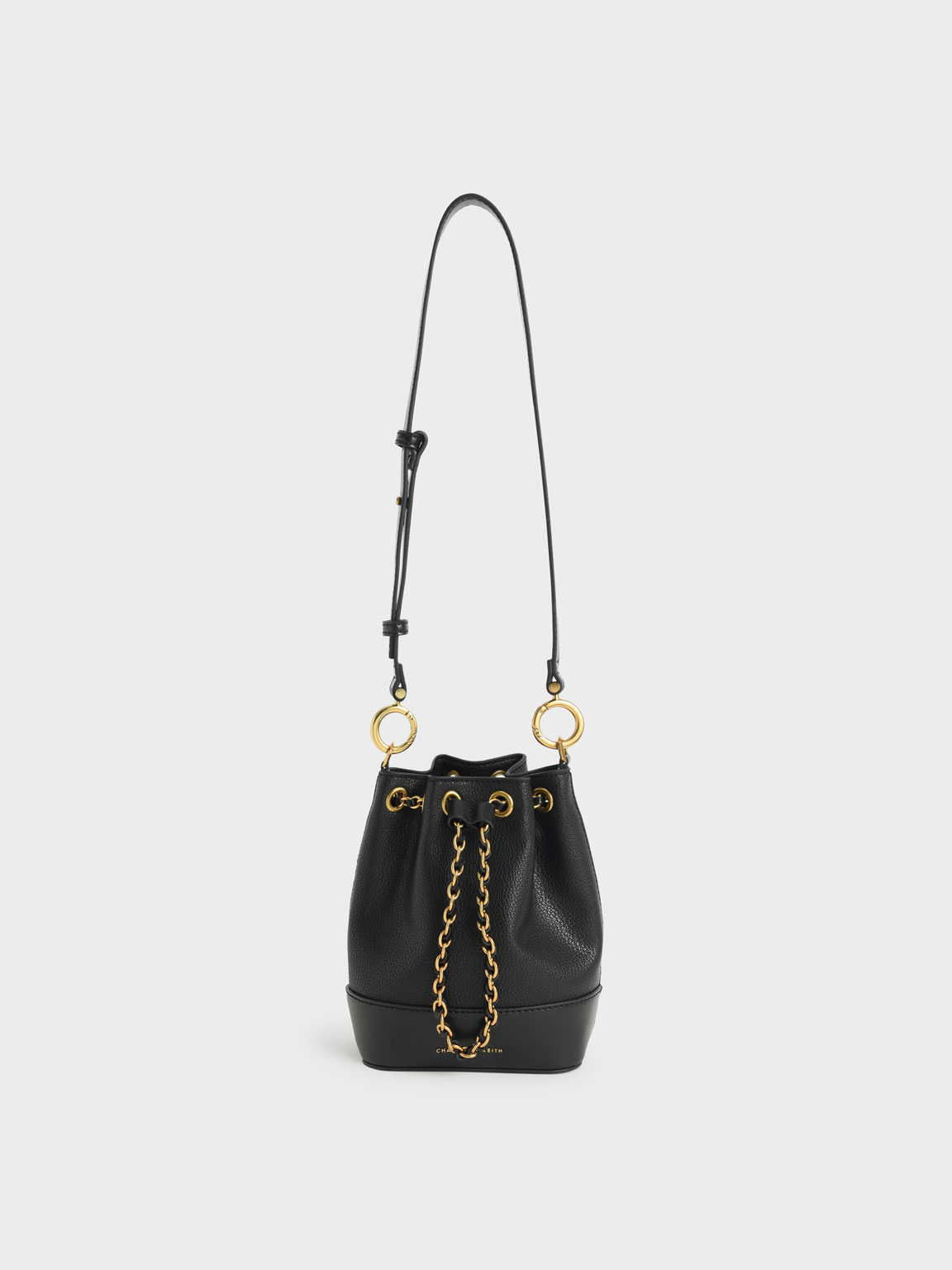 

Chunky Chain Bucket Bag, Black
