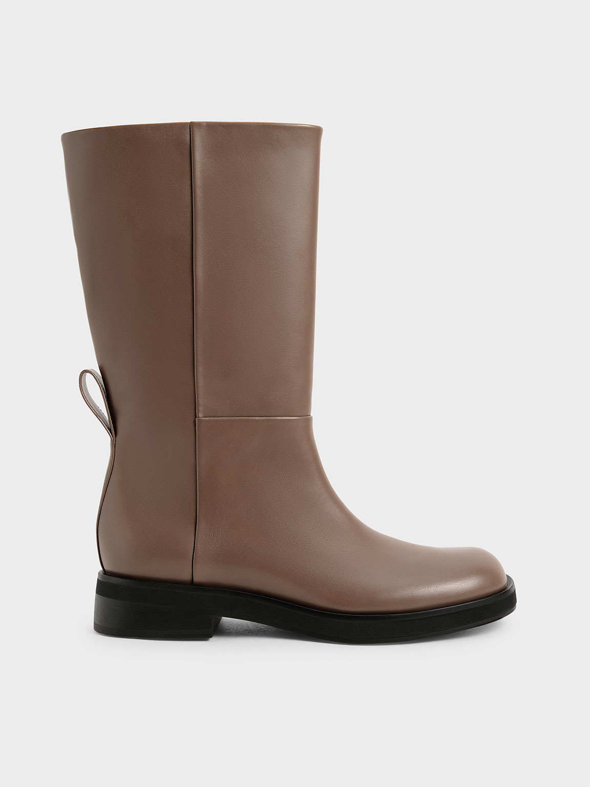 

Slip-On Flat Ankle Boots