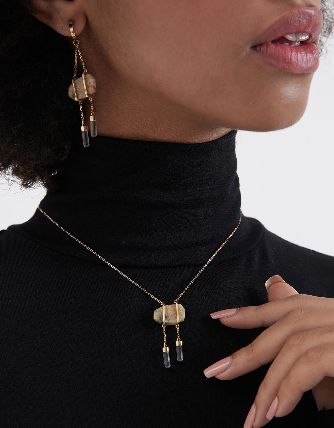 

Crazy Agate Stone Necklace, Gold