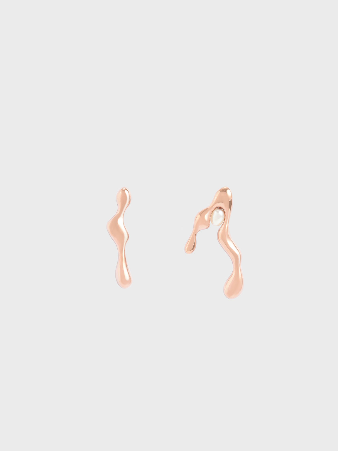 

Sculpted Mismatch Earrings, Rose gold