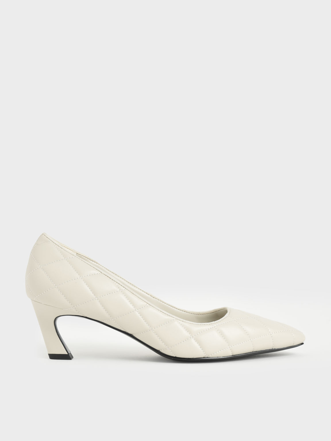 

Quilted Pumps, Chalk