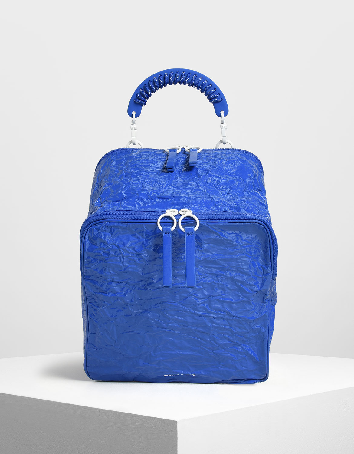 

Rope Handle Wrinkled Effect Patent Backpack, Blue