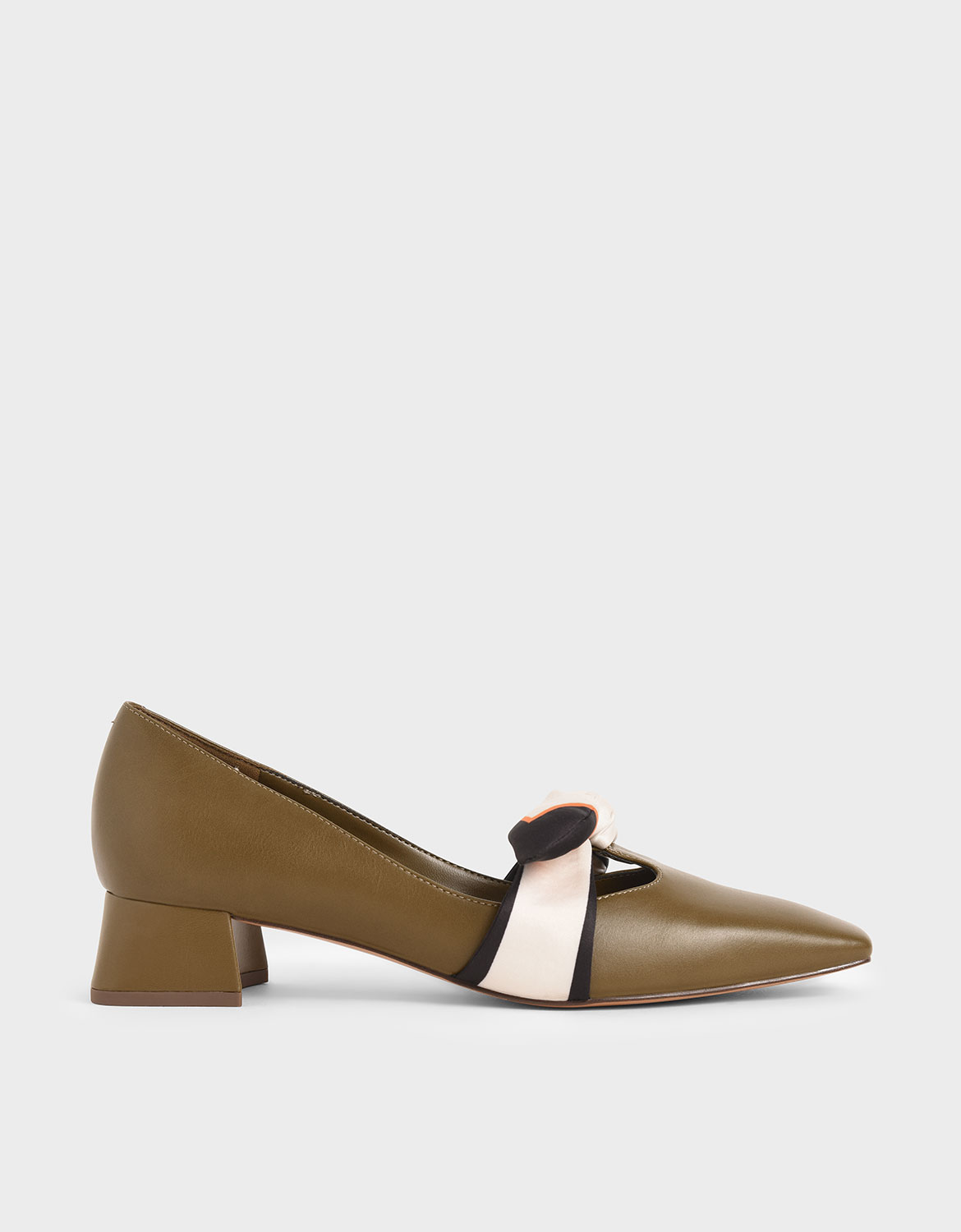 

Knotted Strap Pumps, Olive