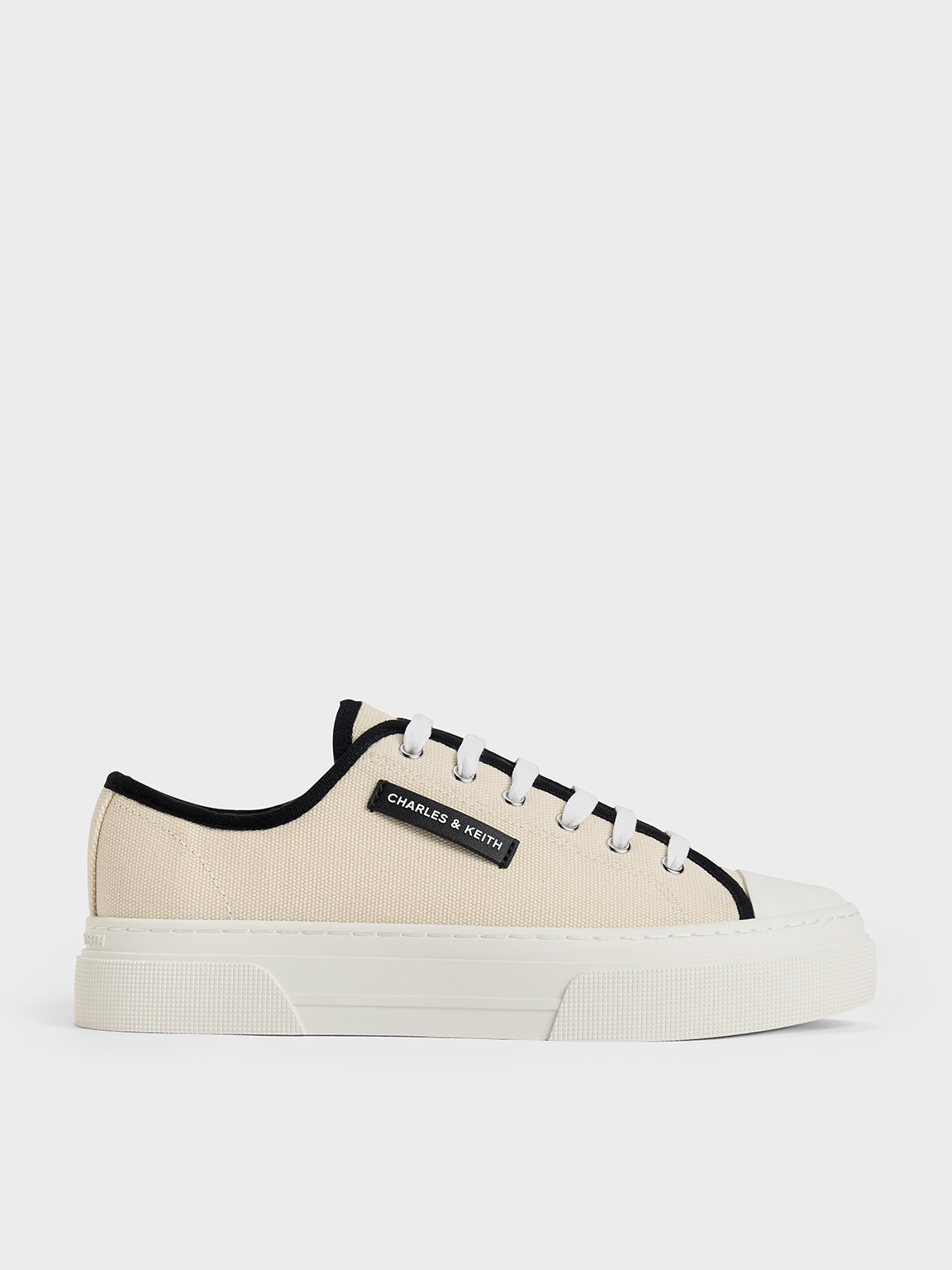 CHARLES & KEITH CHARLES & KEITH - KAY CANVAS LOW-TOP SNEAKERS