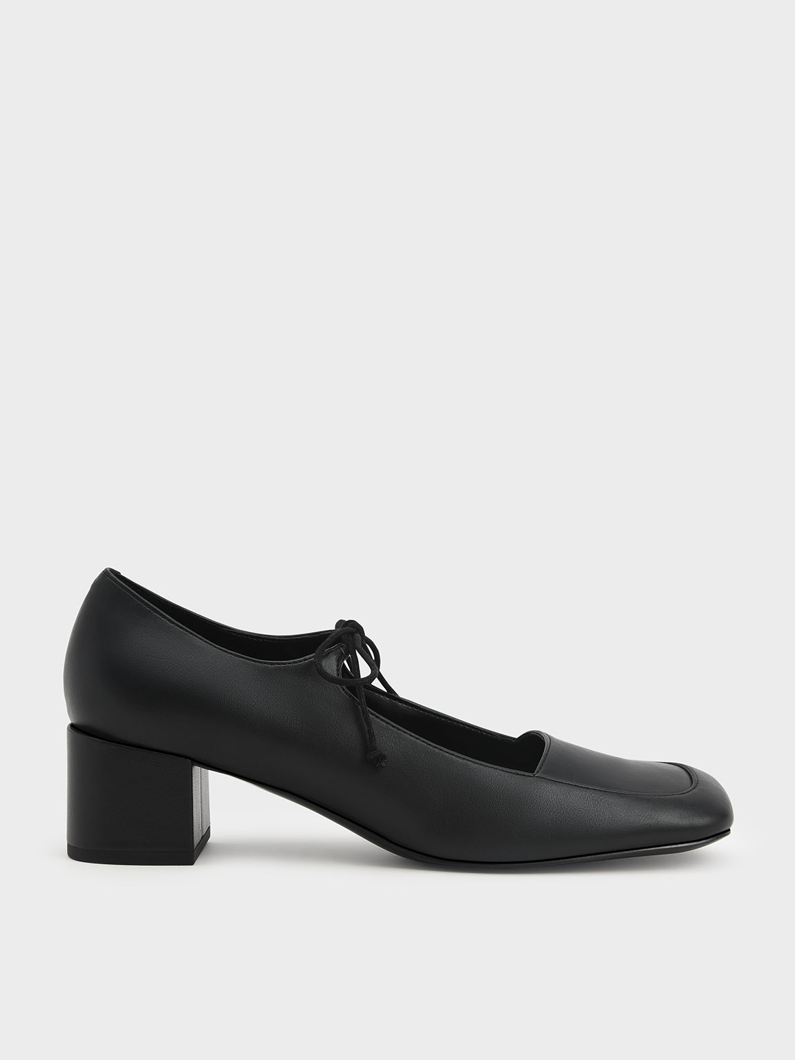 

Bow-Tie Block Heel Pumps