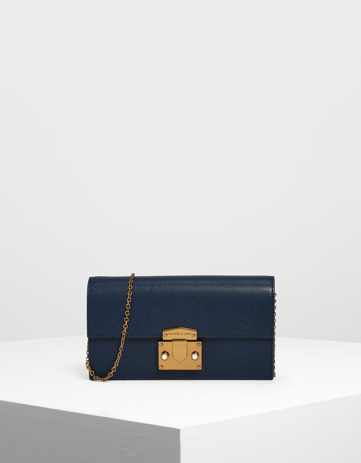 

Metallic Push Lock Long Wallet, Dark blue