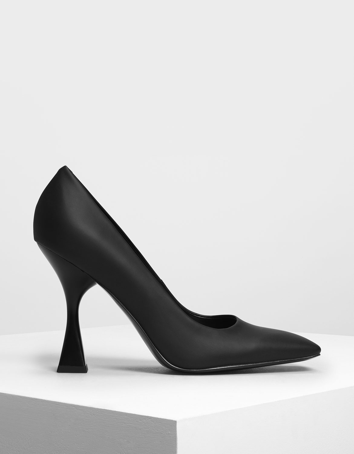 

Square Toe Geometric Heel Pumps, Black