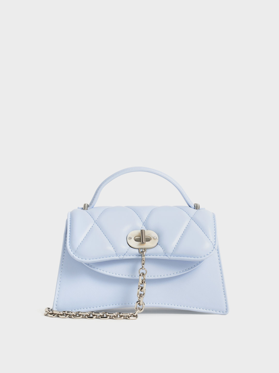 

Quilted Front Flap Chain Link Bag