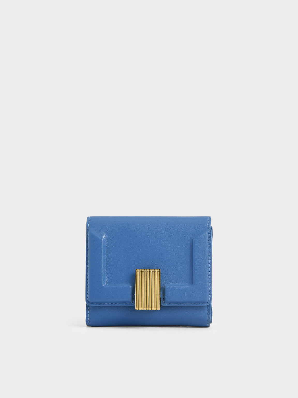 

Edna Metallic Turn-Lock Short Wallet