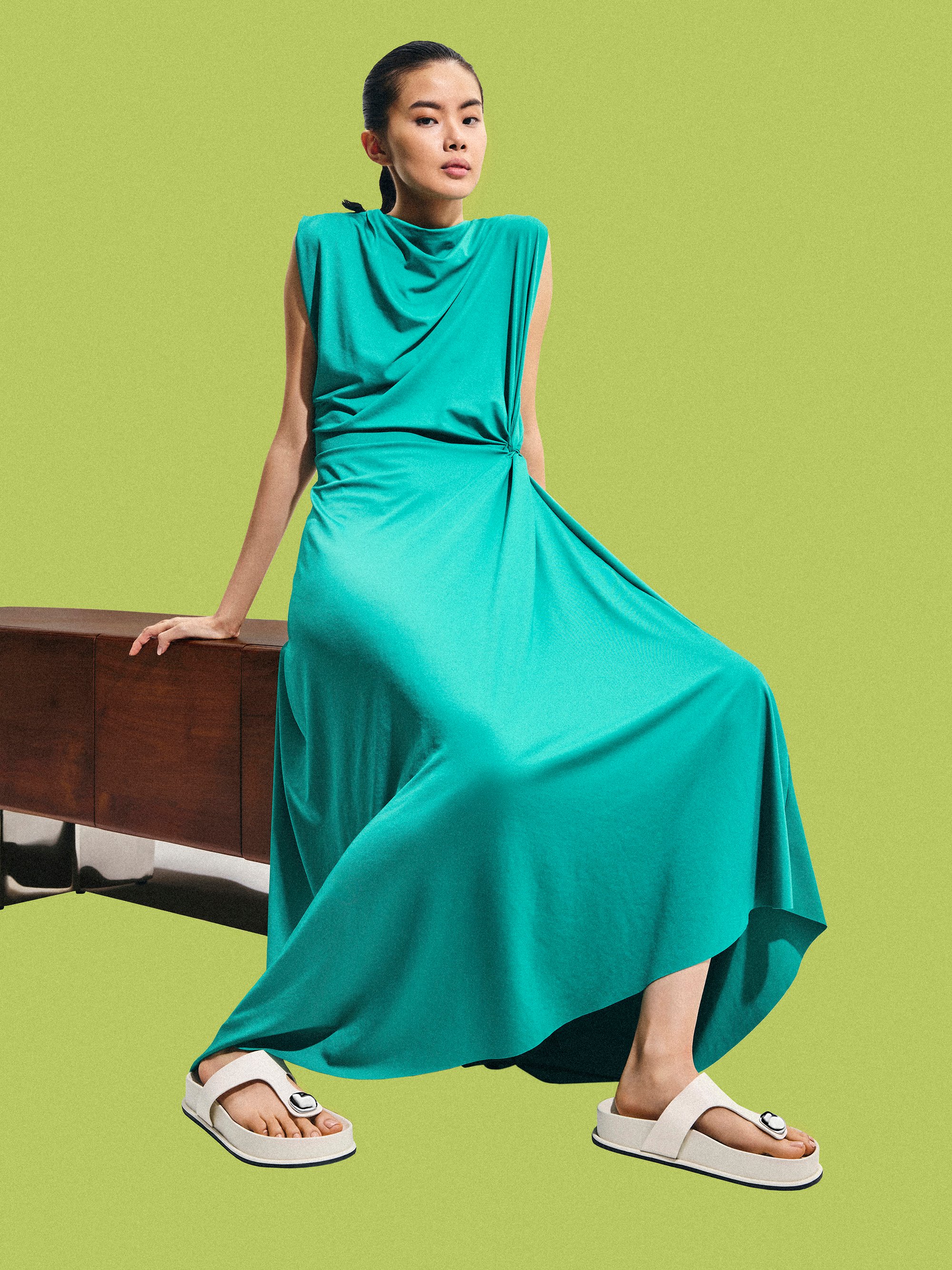 Sculpted-Accent Flatform Thong Sandals, Chalk, hi-res