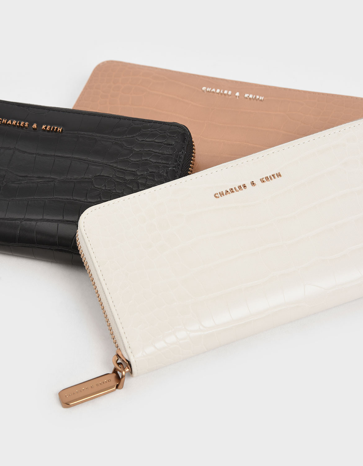 

Croc-Effect Mini Long Wallet, Cream