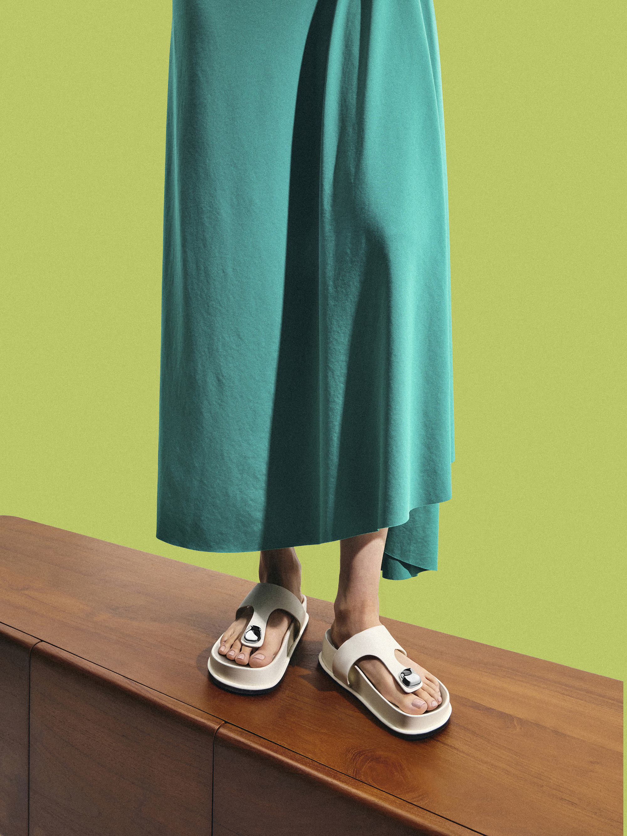 Sculpted-Accent Flatform Thong Sandals, Chalk, hi-res