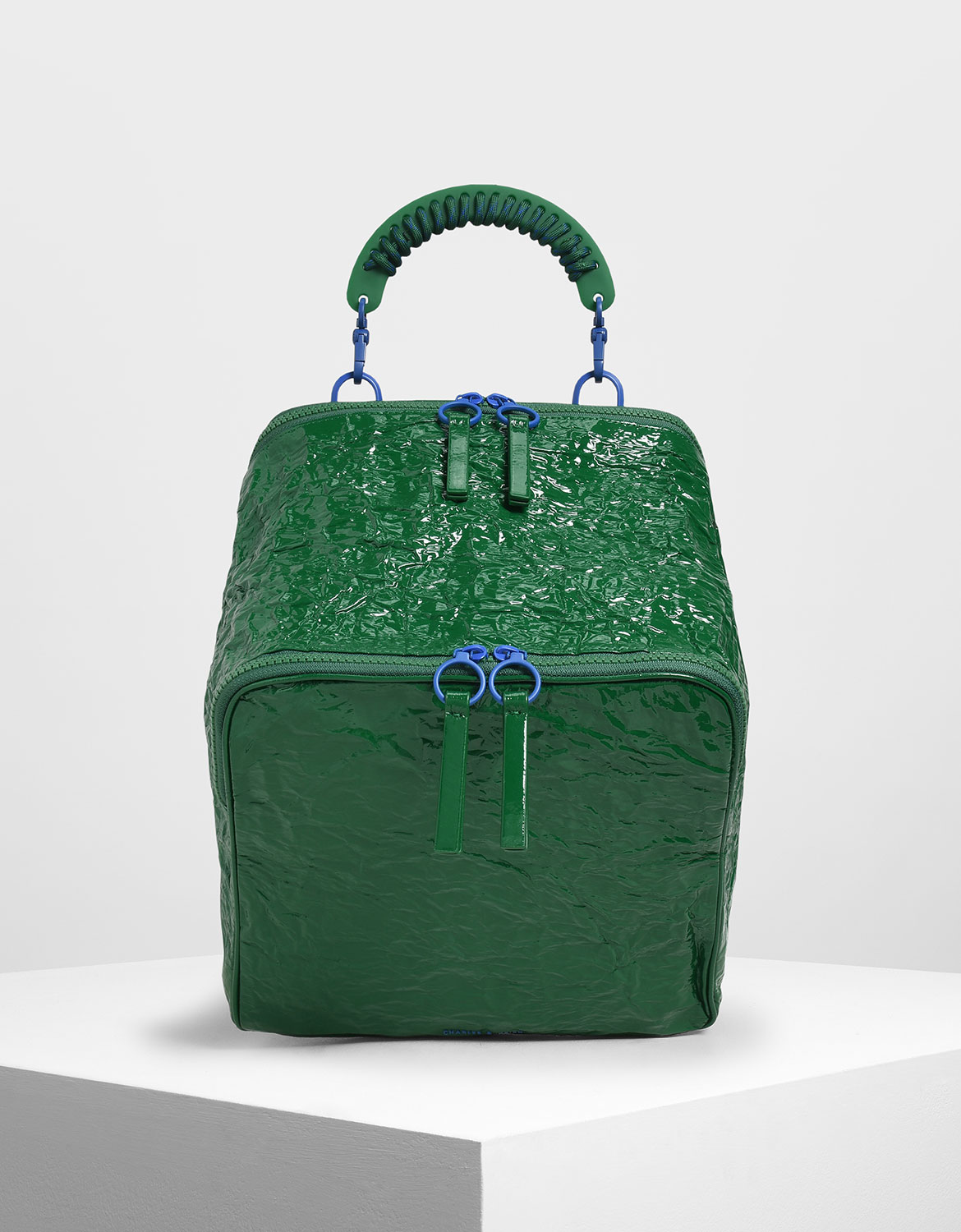 

Rope Handle Wrinkled Effect Patent Backpack, Green
