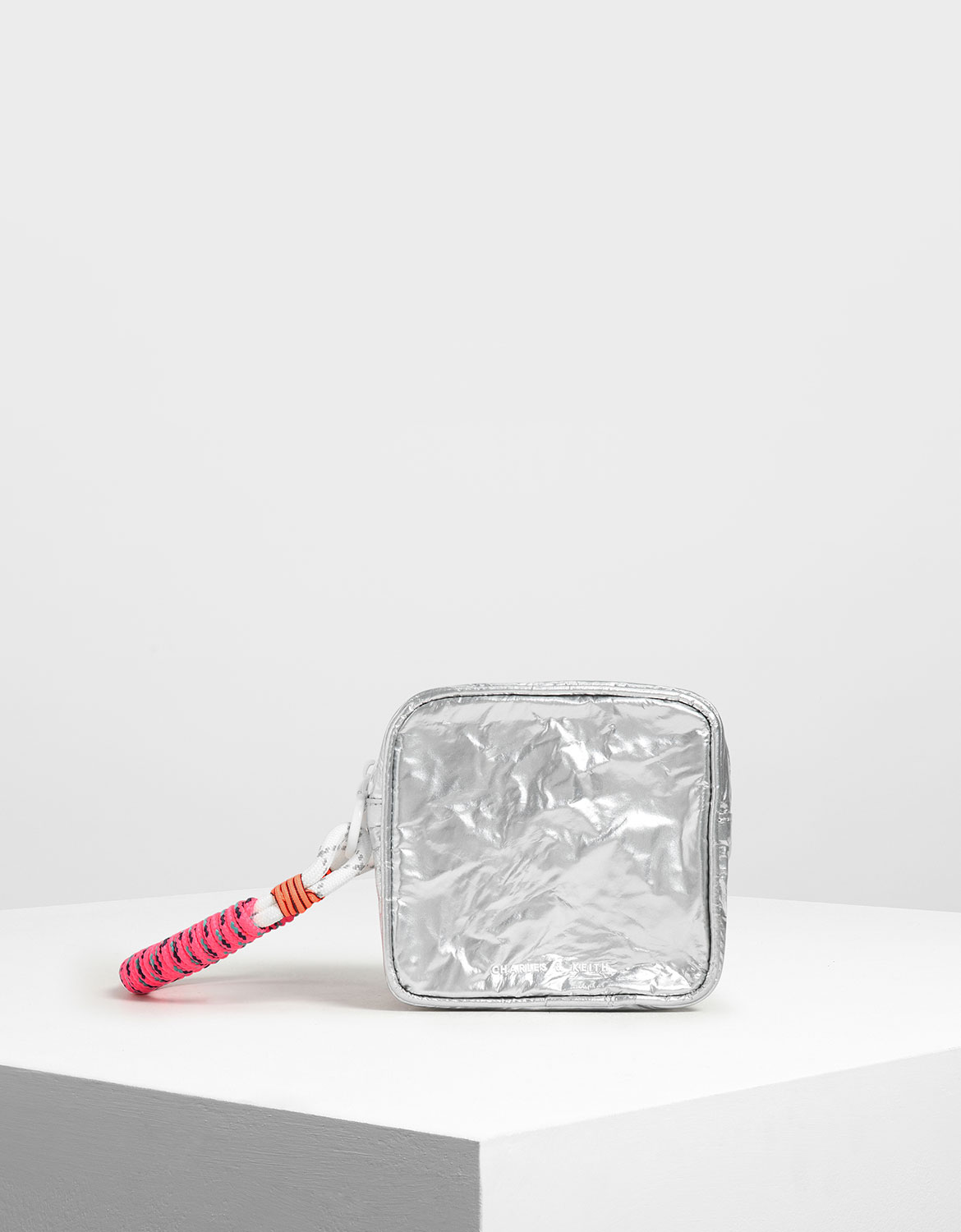 

Crumpled Effect Zipper Pouch, Silver