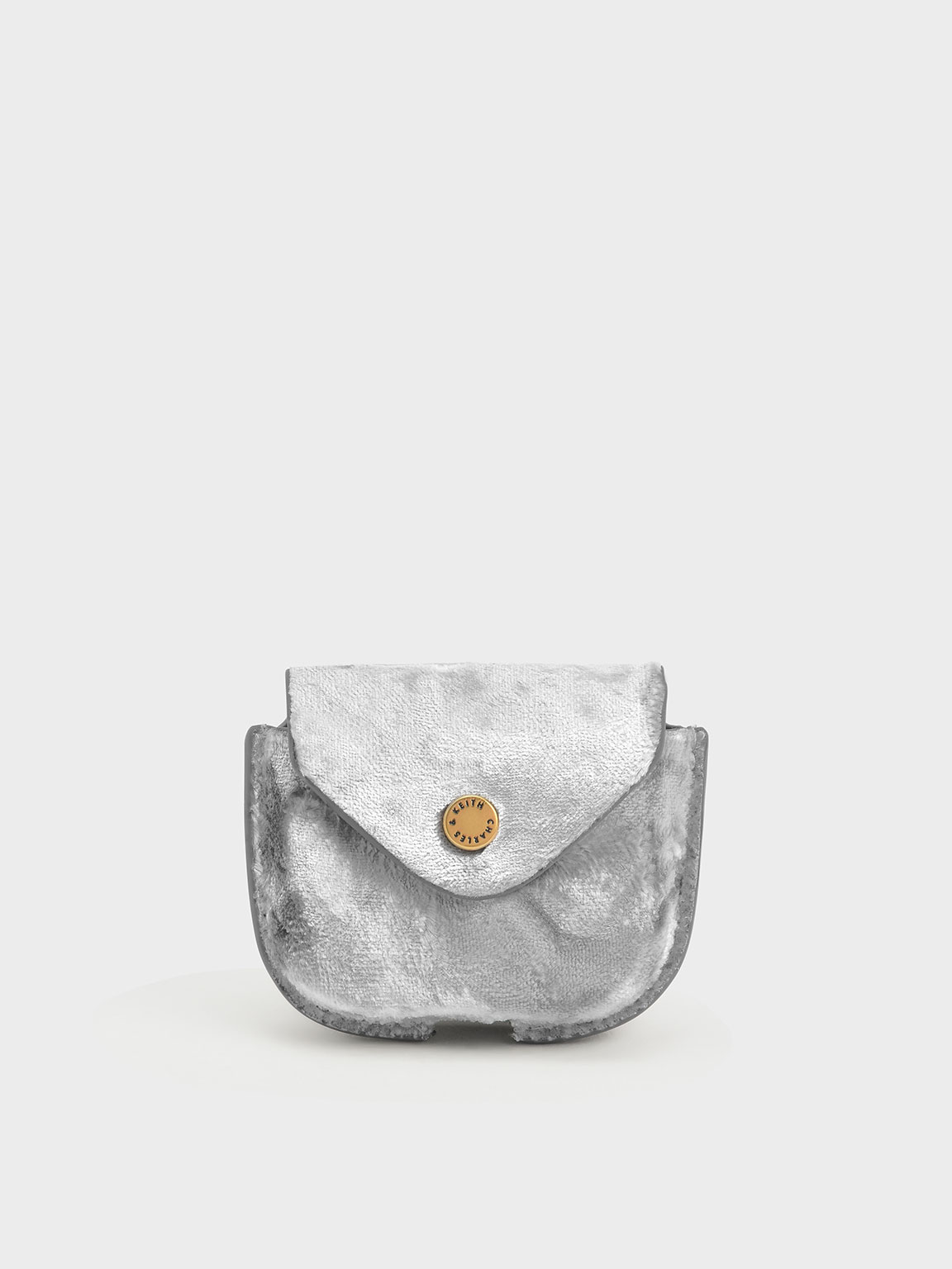 

Chantria Velvet AirPods Pouch